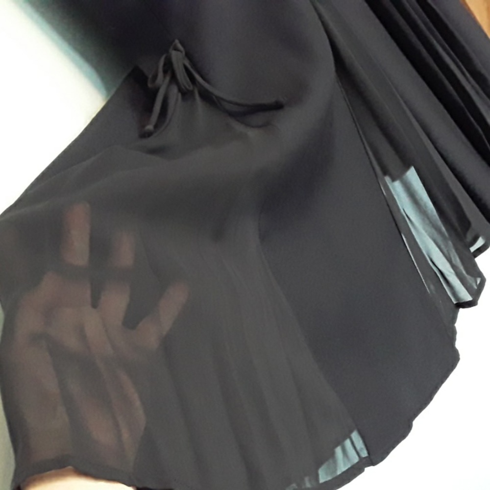 Liz Claiborne Petite Midi Dress - Black size 2P - Picture 8 of 11
